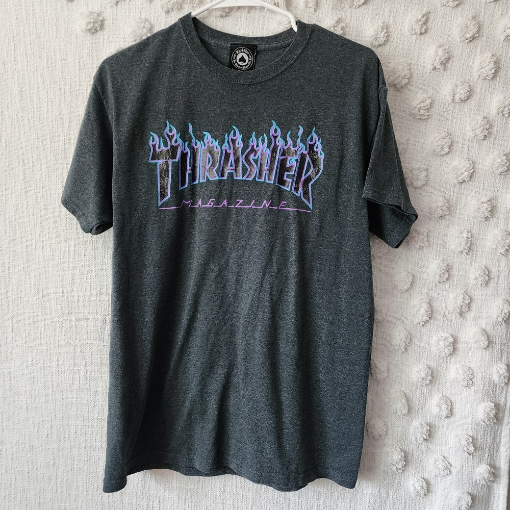 Gray Thrasher Tee